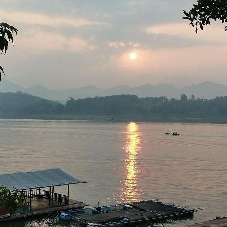 Baan Dongsak River View سانغكلا بوري المظهر الخارجي الصورة