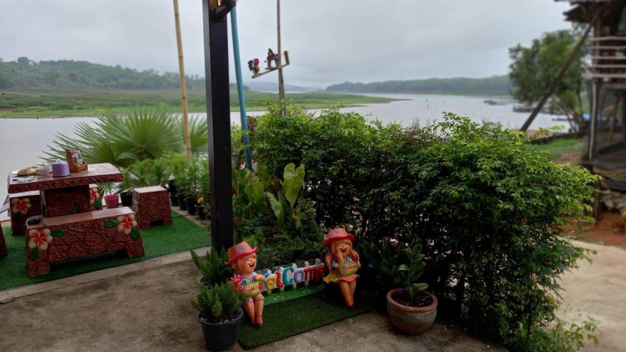 Baan Dongsak River View سانغكلا بوري المظهر الخارجي الصورة